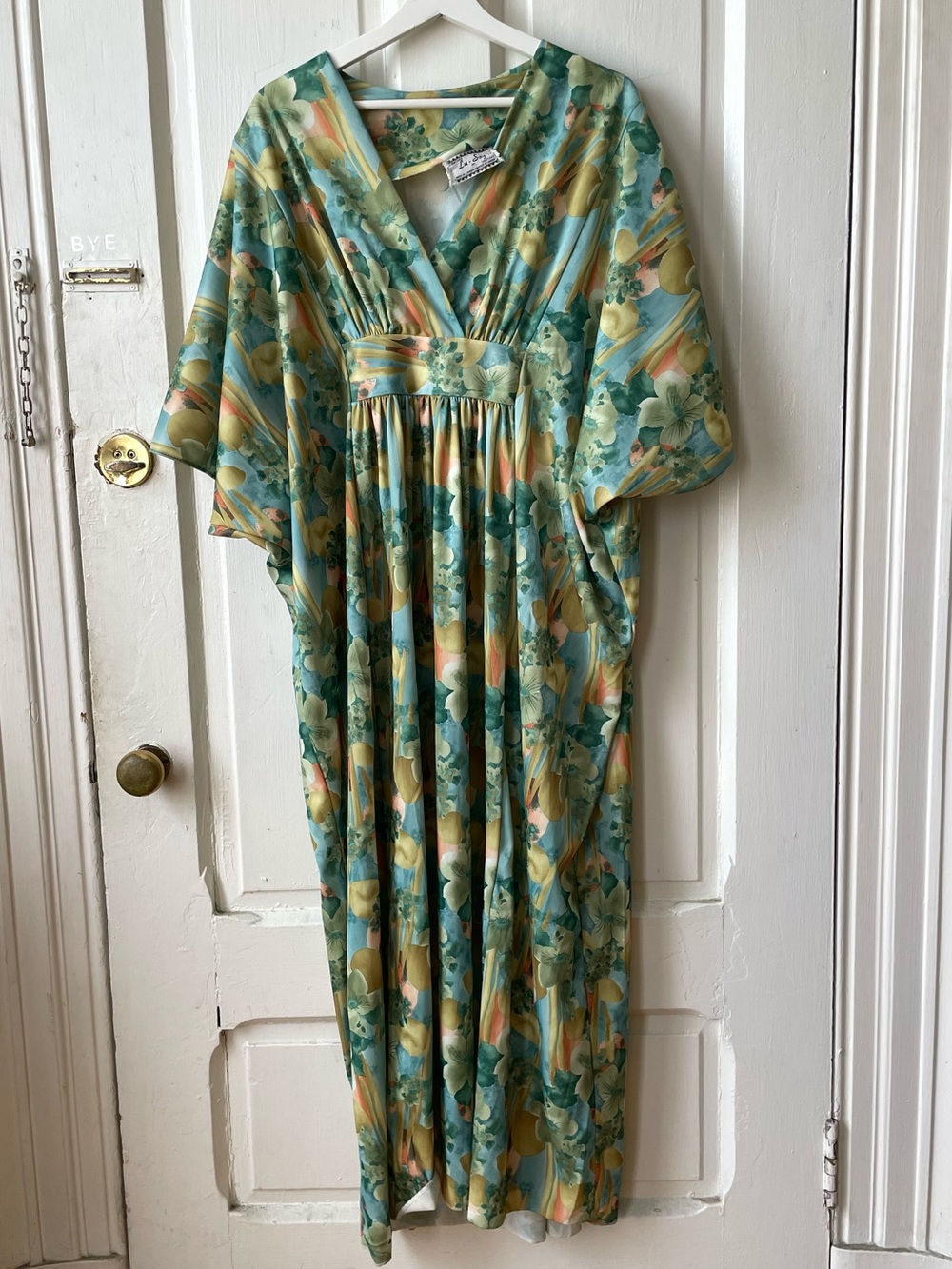 1970's Floral Print Batwing Caftan Dress